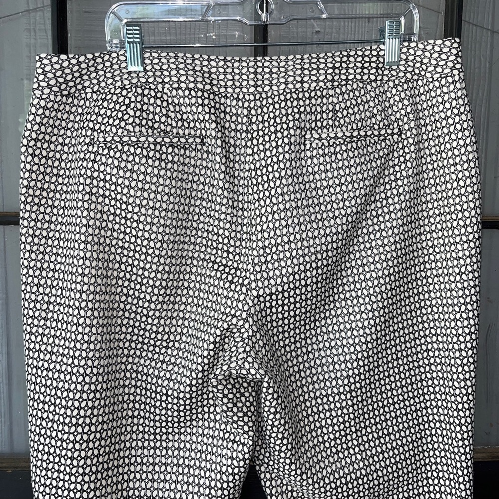 Talbots Chatham style pants, cream & black print, zipper on side, back pockets - Picture 6 of 13